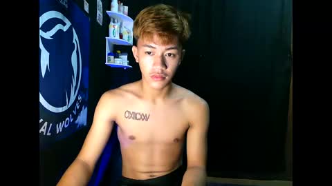 Snapshot of naugthyboyloy chatting on 21, 10, 2025 Loy online show from 21, 10, 2025