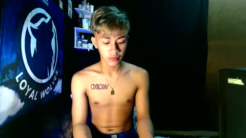 Snapshot of naugthyboyloy chatting on 7, 11, 2025 Loy online show from 7, 11, 2025