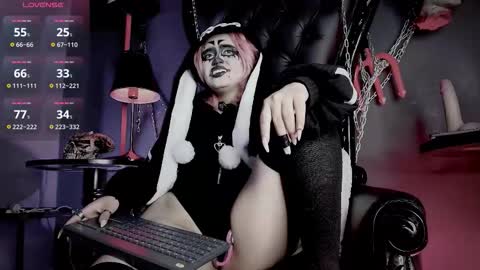 Navier  online show from 24, 2, 2026