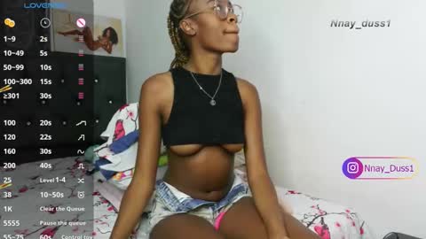 Vane broadcast 6 pm to 1 am Colombia time online show from 11, 11, 2025