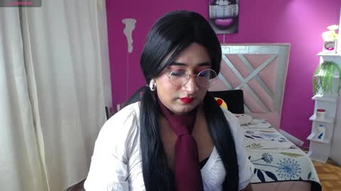 Snapshot of nayleah chatting on 5, 2, 2025 nayleah online show from 5, 2, 2025