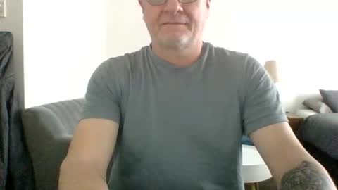 Snapshot of neckdown12 chatting on 20, 9, 2025 neckdown12 online show from 20, 9, 2025