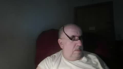 Snapshot of needlesslove chatting on 10, 7, 2026 Tom online show from 10, 7, 2026