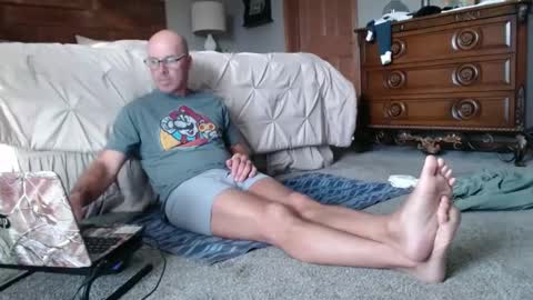 NEIGHBORGUY4U online show from 10, 10, 2025