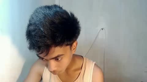 neil_asian69 online show from 26, 11, 2025