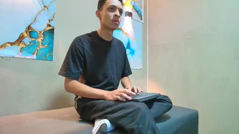 NEITHAN online show from 20, 10, 2025