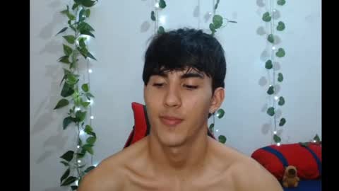 Snapshot of neithanzyn chatting on 8, 3, 2025 Neithanzyn online show from 8, 3, 2025