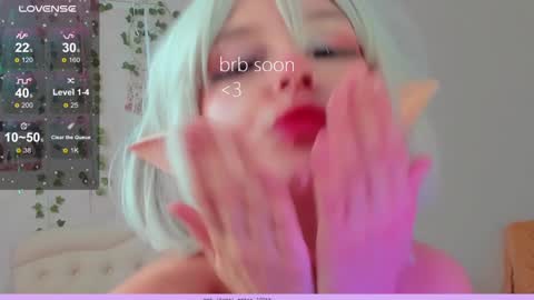 neko_kitsune online show from 12, 12, 2024