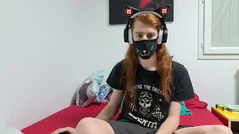 Snapshot of neko_nyaaa chatting on 19, 1, 2025 Neko online show from 19, 1, 2025