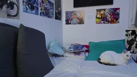 Snapshot of neko_nyaaa chatting on 21, 9, 2025 Neko online show from 21, 9, 2025