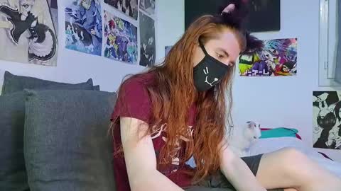 Snapshot of neko_nyaaa chatting on 2, 11, 2025 Neko online show from 2, 11, 2025