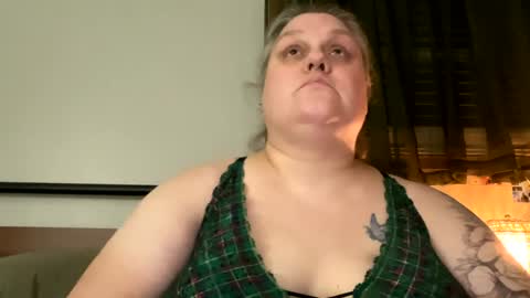 Nellie Atlas online show from 26, 2, 2025