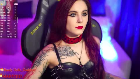 Snapshot of nelle_ chatting on 20, 9, 2025    online show from 20, 9, 2025