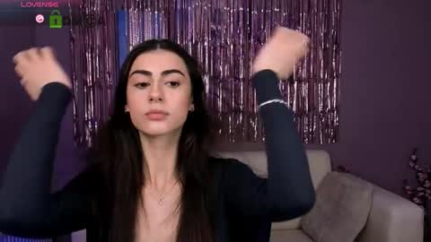 nellyfae online show from 24, 2, 2026