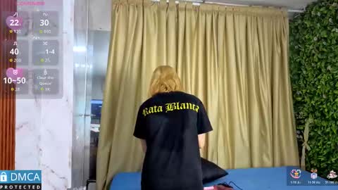 Salome Nena cupcake online show from 13, 2, 2026