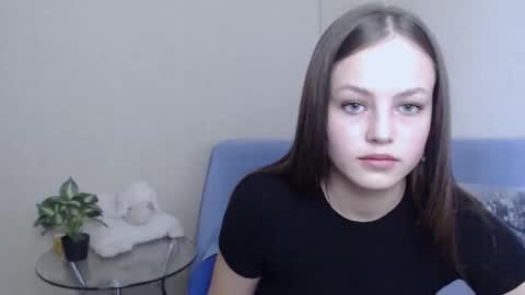 nensi_sweet online show from 26, 2, 2025