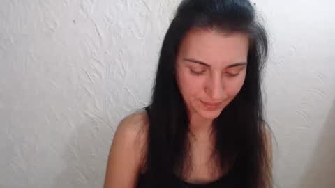 Nensy online show from 17, 10, 2025