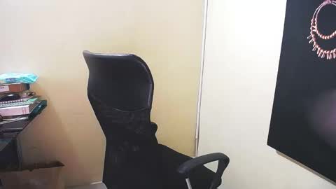 Snapshot of neny445 chatting on 14, 1, 2025 kelly lopez online show from 14, 1, 2025