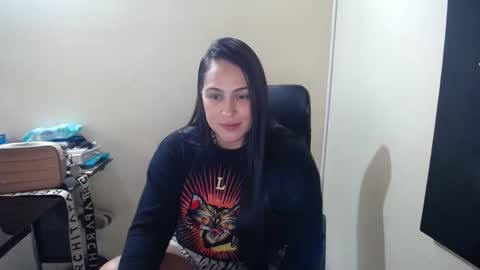 Snapshot of neny445 chatting on 15, 2, 2025 kelly lopez online show from 15, 2, 2025
