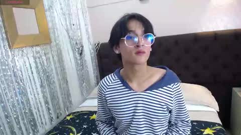 NeonAdonis online show from 20, 10, 2025
