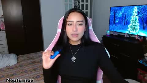 Neptu noxx online show from 21, 12, 2025