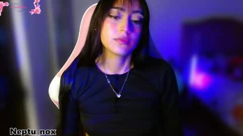 Neptu noxx online show from 18, 2, 2026