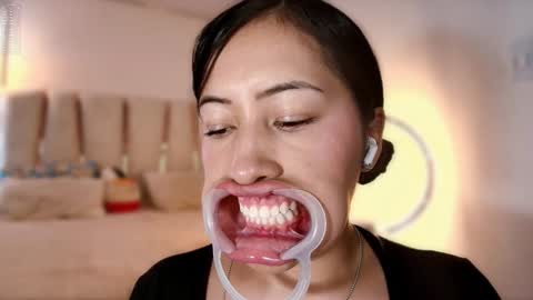 Helena    Every Friday new video for my fan club loves  online show from 10, 1, 2025