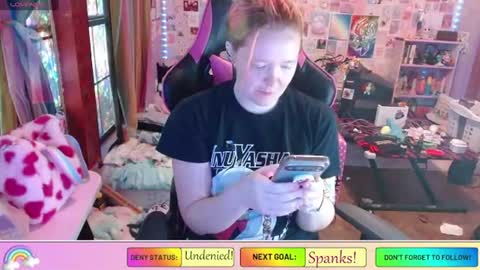 Snapshot of nerdgibbler chatting on 7, 7, 2026 NerdGibbler online show from 7, 7, 2026