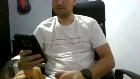 Snapshot of nerdxxx94 chatting on 28, 6, 2026 MrBull online show from 28, 6, 2026