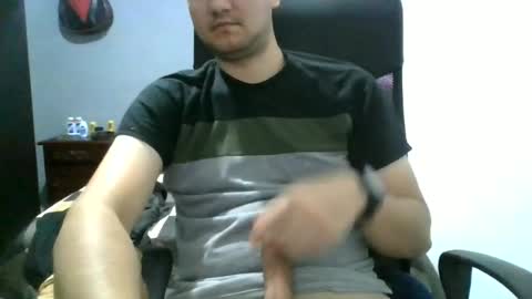 Snapshot of nerdxxx94 chatting on 4, 7, 2026 MrBull online show from 4, 7, 2026