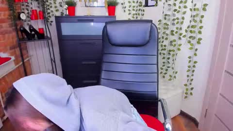 Snapshot of nero_asta chatting on 30, 11, 2025 nero_asta online show from 30, 11, 2025