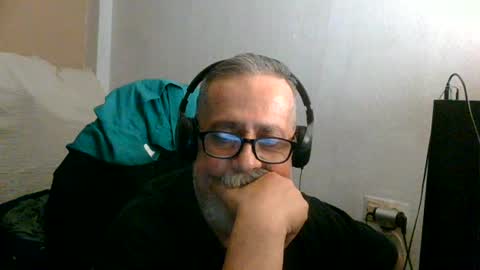 Snapshot of neron401 chatting on 16, 6, 2026 neron401 online show from 16, 6, 2026