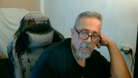 Snapshot of neron401 chatting on 22, 6, 2026 neron401 online show from 22, 6, 2026
