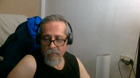 Snapshot of neron401 chatting on 8, 7, 2026 neron401 online show from 8, 7, 2026