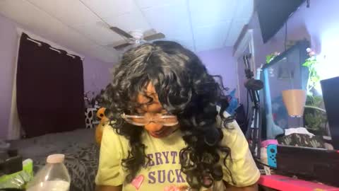 nesiaj21 online show from 12, 3, 2025