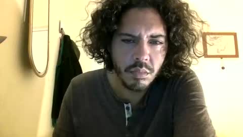 Snapshot of nesptunes85 chatting on 17, 12, 2025 Michael online show from 17, 12, 2025