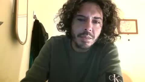 Snapshot of nesptunes85 chatting on 18, 12, 2025 Michael online show from 18, 12, 2025