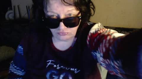 Lilly  online show from 15, 4, 2026