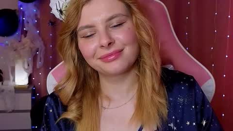 Snapshot of newdayo chatting on 24, 10, 2025 newdayo online show from 24, 10, 2025