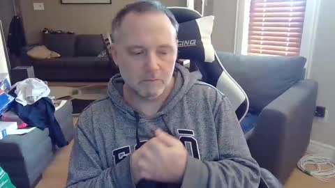 Snapshot of newvvorld chatting on 12, 1, 2025 NewWorld online show from 12, 1, 2025