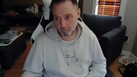 Snapshot of newvvorld chatting on 9, 3, 2025 NewWorld online show from 9, 3, 2025