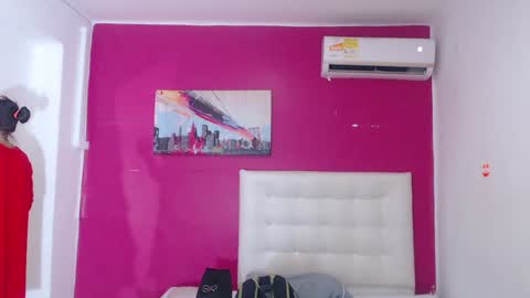 Snapshot of nextdoor_fantasy chatting on 6, 2, 2025 nextdoor_fantasy online show from 6, 2, 2025