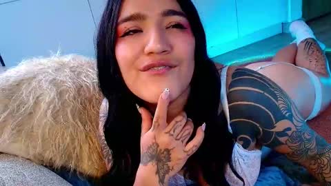 Valery Gonzales online show from 1, 5, 2026