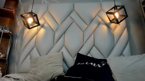 Snapshot of nezukokamado1_ chatting on 10, 2, 2025 Milena online show from 10, 2, 2025