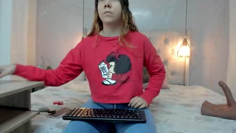 Snapshot of nezukokamado1_ chatting on 30, 11, 2025 Milena online show from 30, 11, 2025