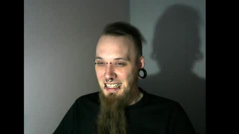 Snapshot of nezvers chatting on 11, 3, 2025 YouPick online show from 11, 3, 2025