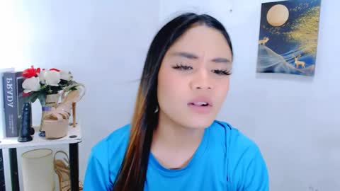 hottie nicole online show from 12, 4, 2026