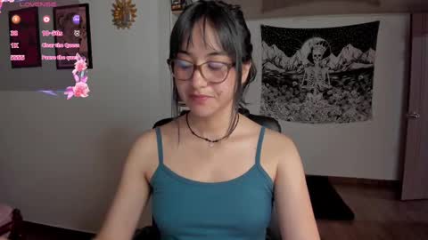 Snapshot of nia_blaze chatting on 26, 2, 2025 Nia online show from 26, 2, 2025