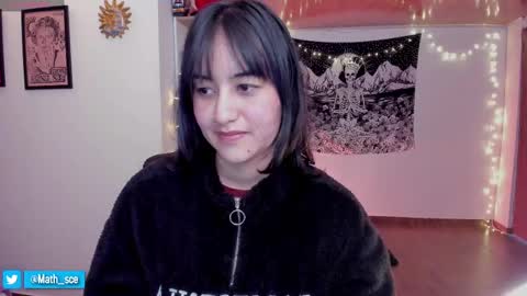 Snapshot of nia_blaze chatting on 8, 10, 2025 Nia online show from 8, 10, 2025