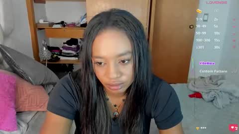 Snapshot of nia_brown_ chatting on 14, 5, 2026 nia brown online show from 14, 5, 2026